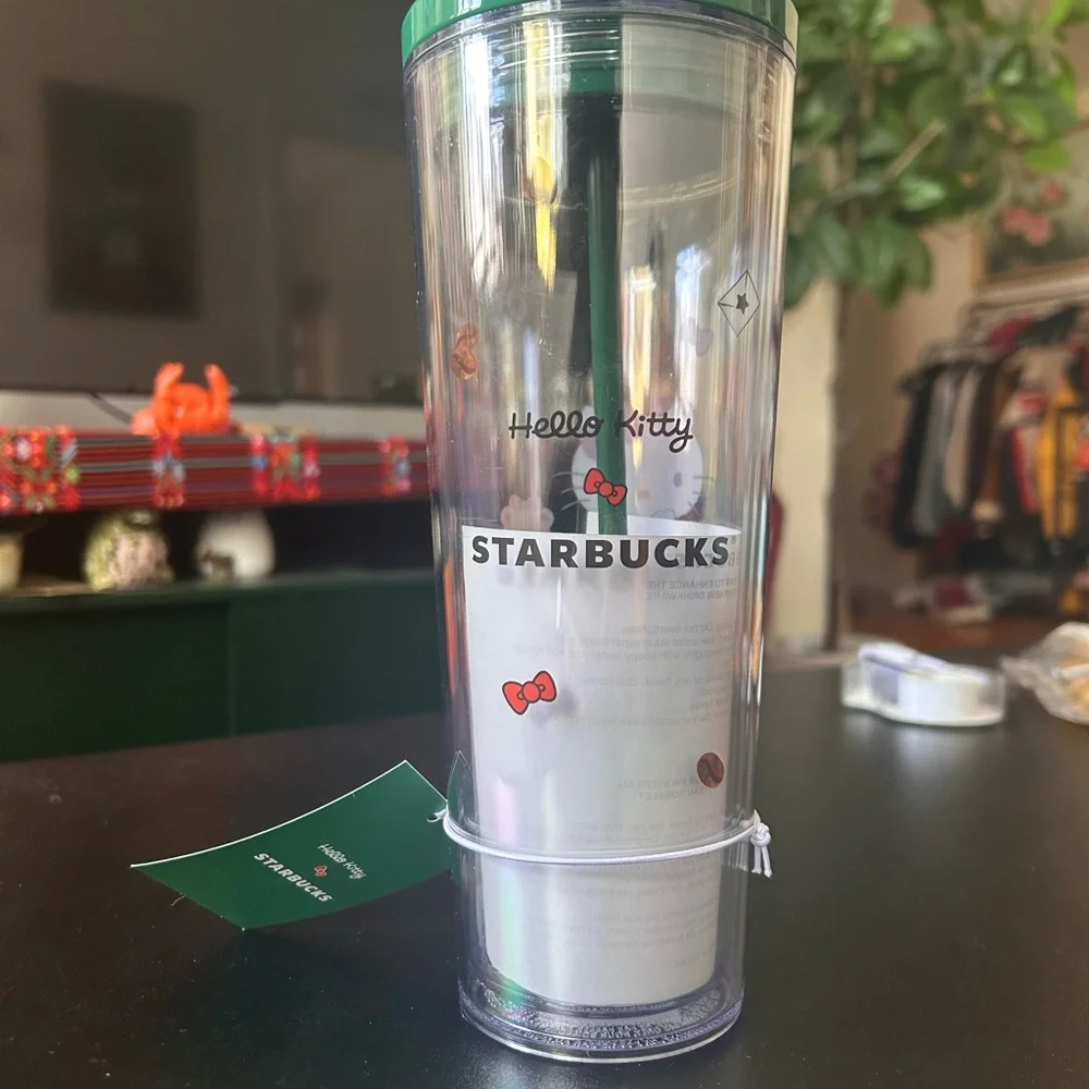 Hello Kitty x Starbucks Tumbler with Green Lid & Straw - Picture 3 of 6